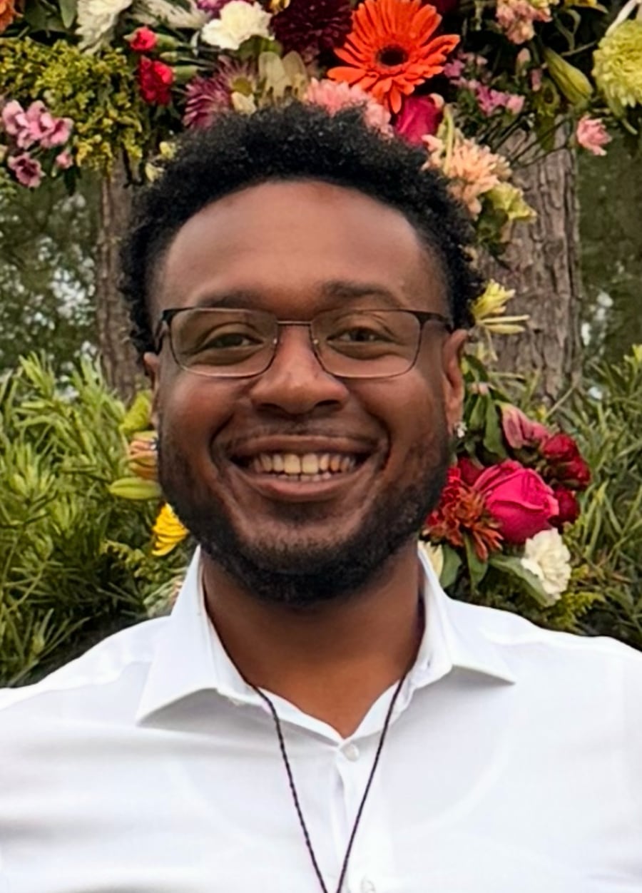 Dennis Bonilla Jr., Christian life coach in Houston, TX